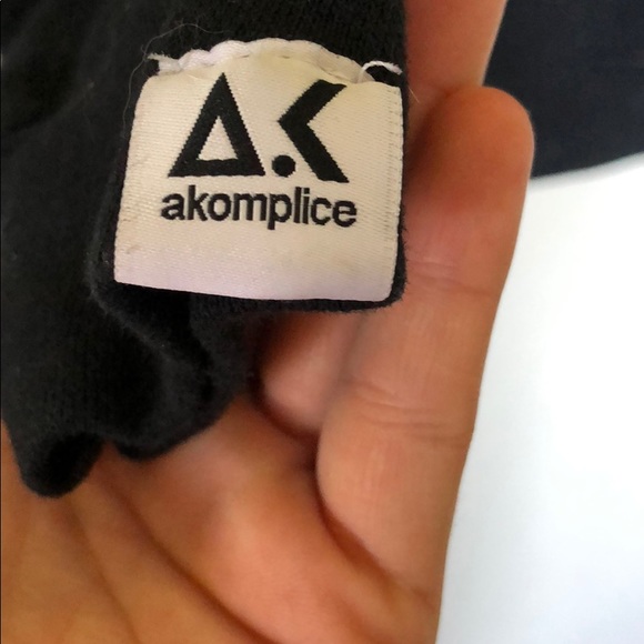 Akomplice Sweatshirt - Picture 3 of 3